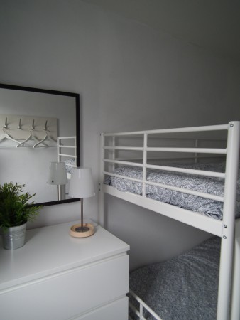 Kinderkamer met nieuw stapelbed